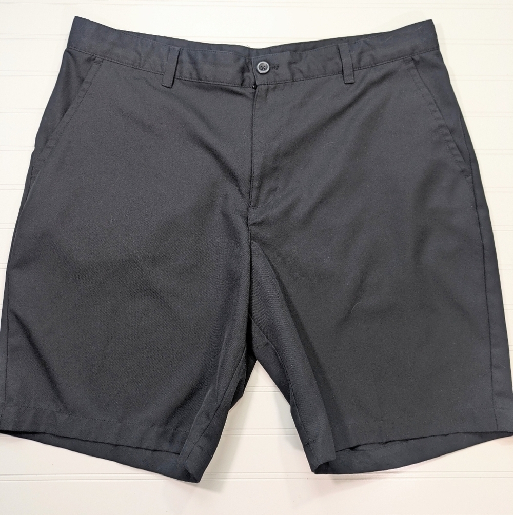 Izod Gold Black Quick Dry Golf Shorts